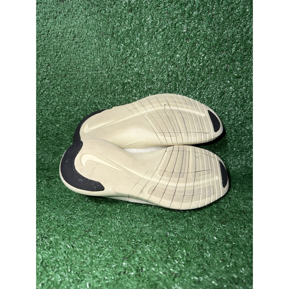 Nike Free RN Flyknit Next Nature Womens Size 8 Grey Black Running Shoes Sneakers - Picture 8 of 9
